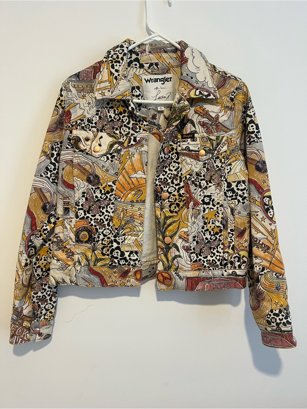 Wrangler Printed Cropped Trucker Jacket in Yellow, Black, Cream, Red